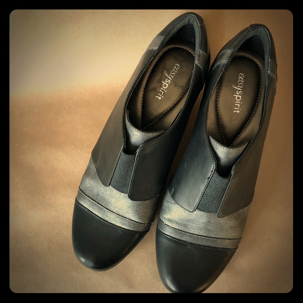 Black and Silver Easy Spirit EsCelesta Heels 9.5